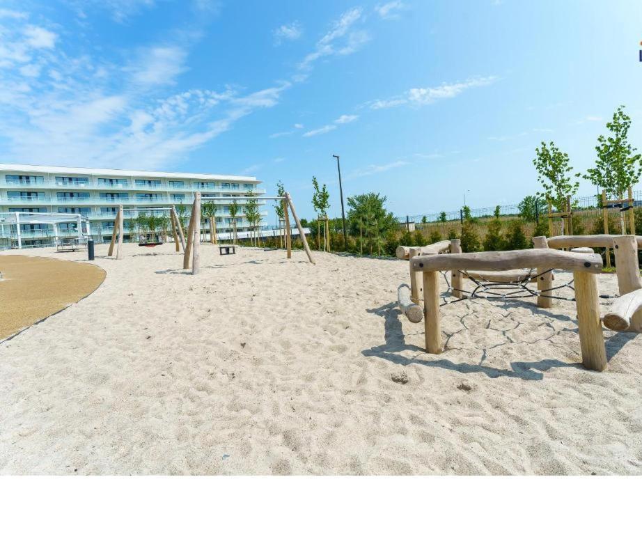 Kolobrzeg Apartamenty Polanki Aqua Z Bezplatnym Basenem, Bawialnia, Parkingiem I Fitness Exteriör bild